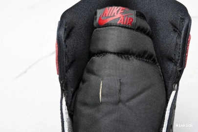 TOE “BLACK AIR 1 REIMAGINED” HIGH DZ5485-106 OG JORDAN 0802
